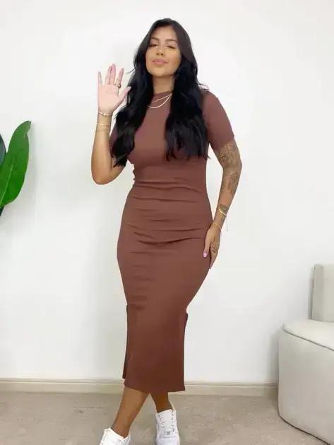Dicas de combinações com midi vestido